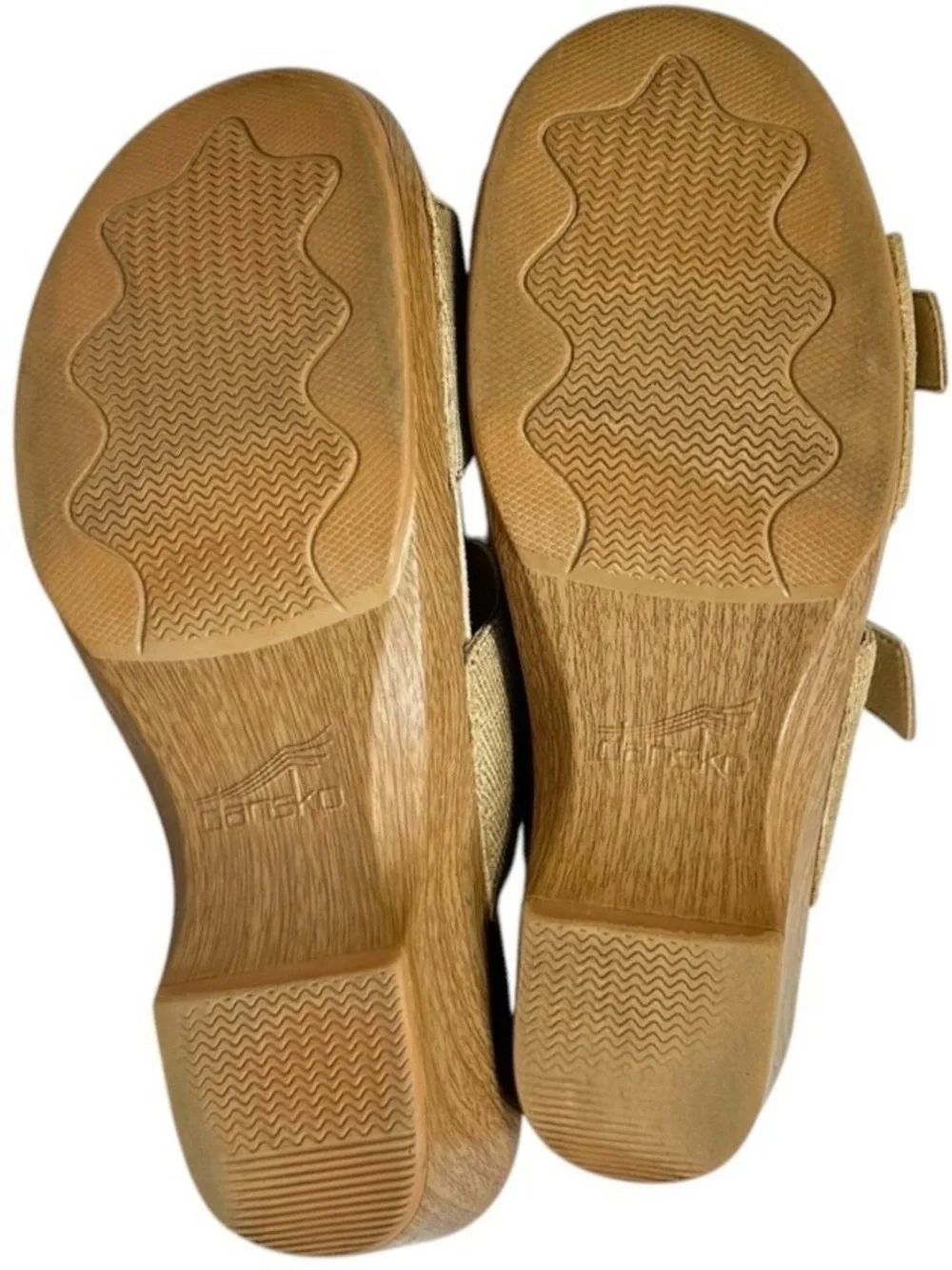 Dansko Women's Sophie Slide Sandals Sz 41 Tan Leather Athleisure Walking Shoes